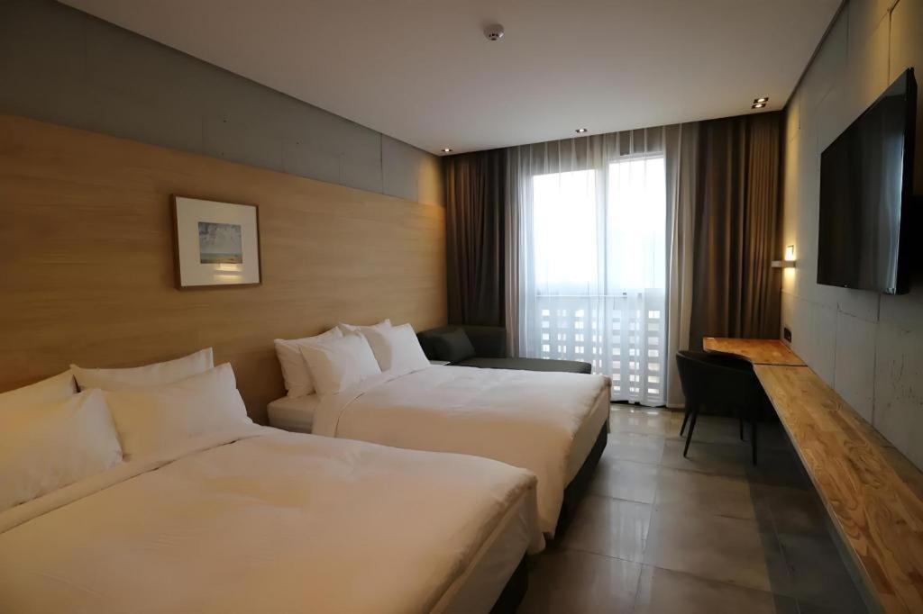 The Hongc Hotel Gangneung Ngoại thất bức ảnh